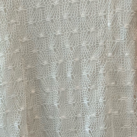 Rosegold Petite White Net Lace Overlay Dress - Picture 7 of 16